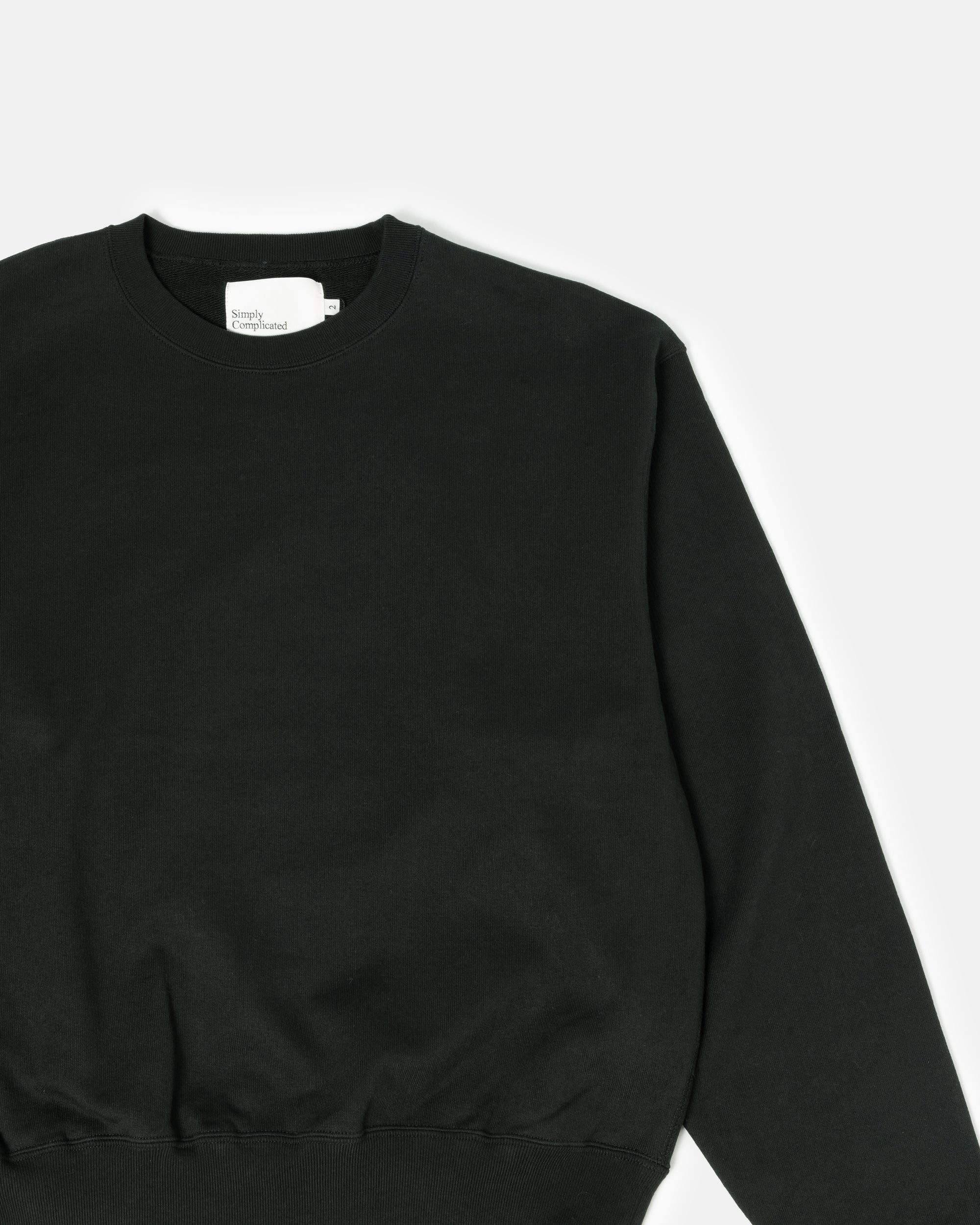 CORE CREWNECK AUTHENTIC BLACK DYED