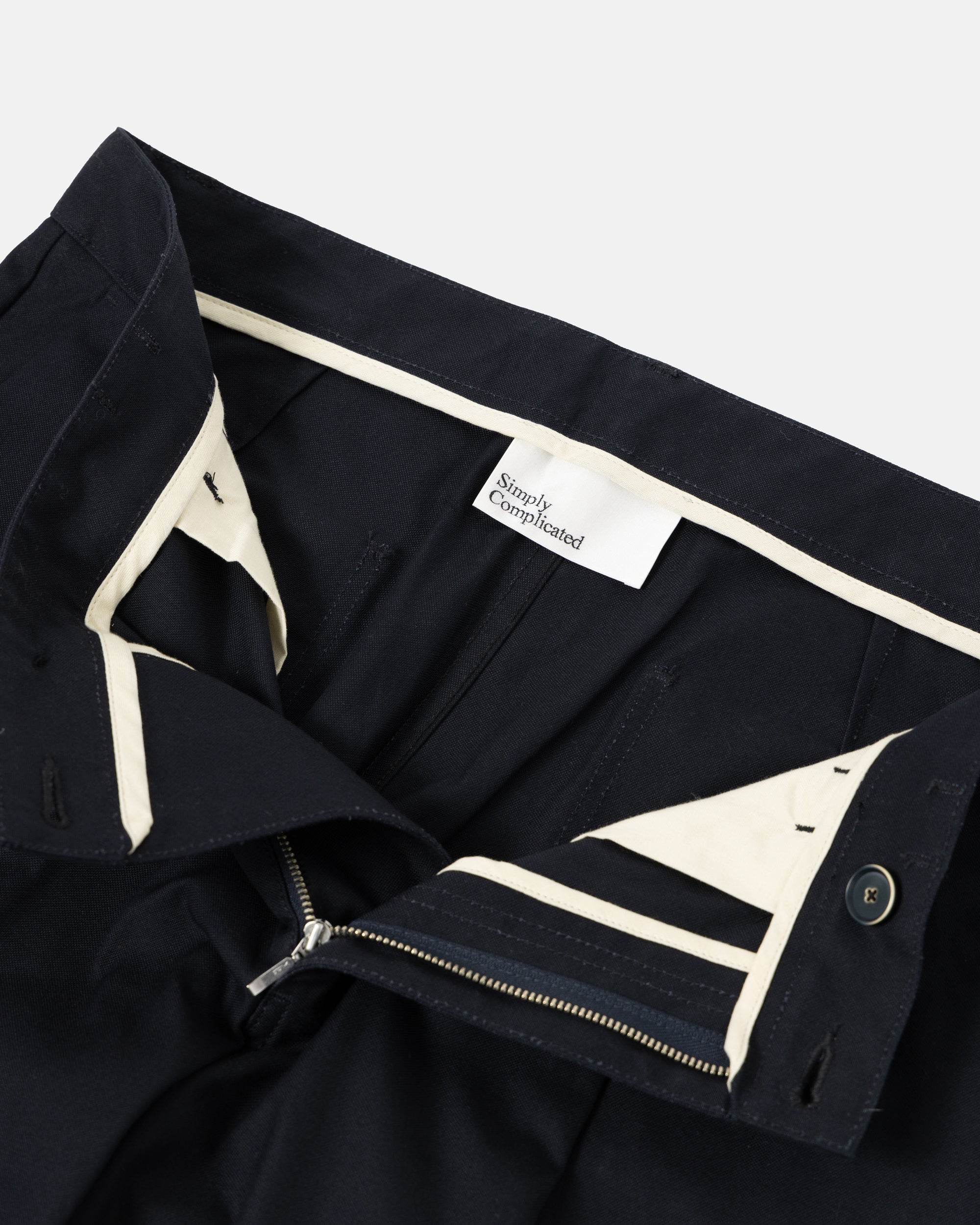 LOOSE FIT CHINO OBSIDIAN