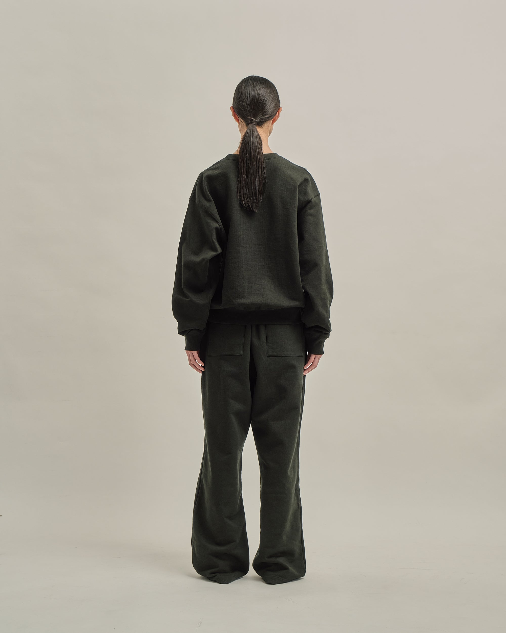 CORE CREWNECK AUTHENTIC BLACK DYED