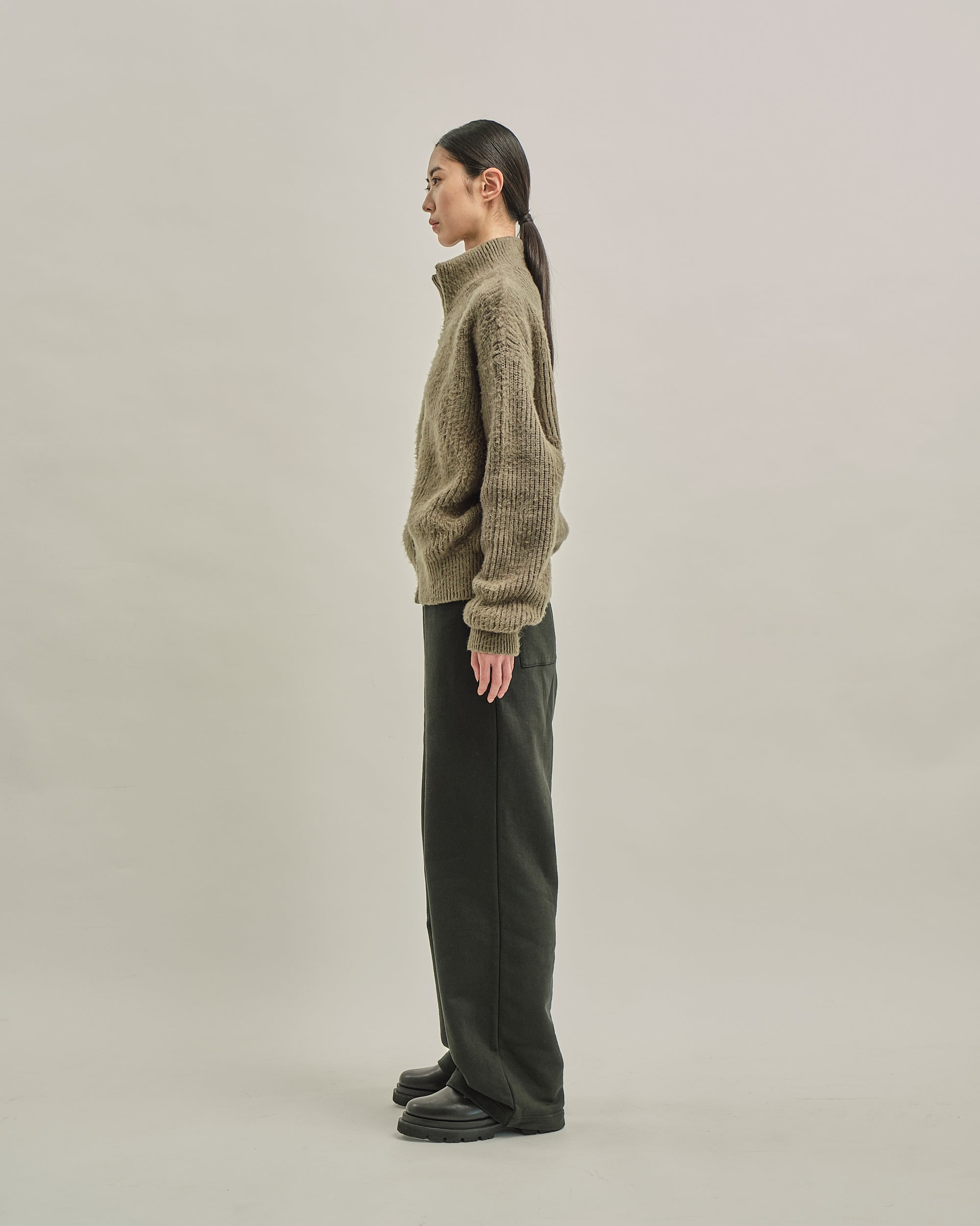 BRUSHED COTTON DRIVERS KNIT SWEATER OLIVE