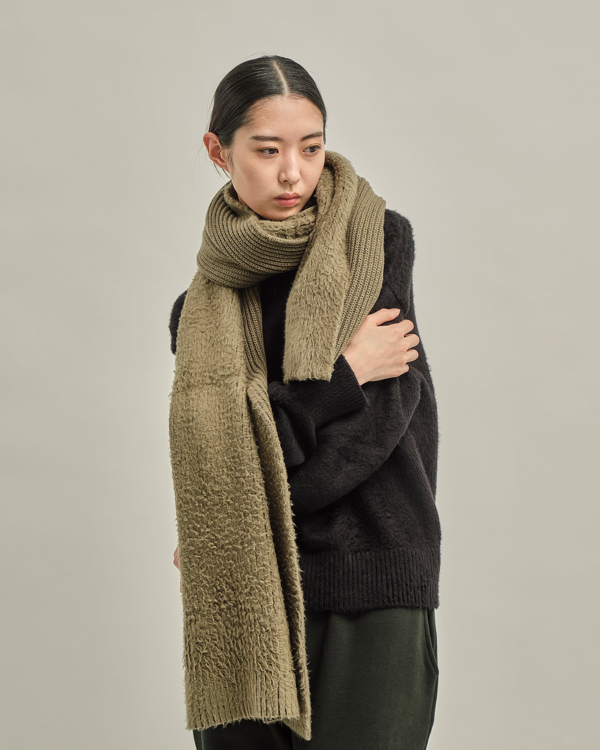 BRUSHED COTTON KNIT SCARF OLIVE