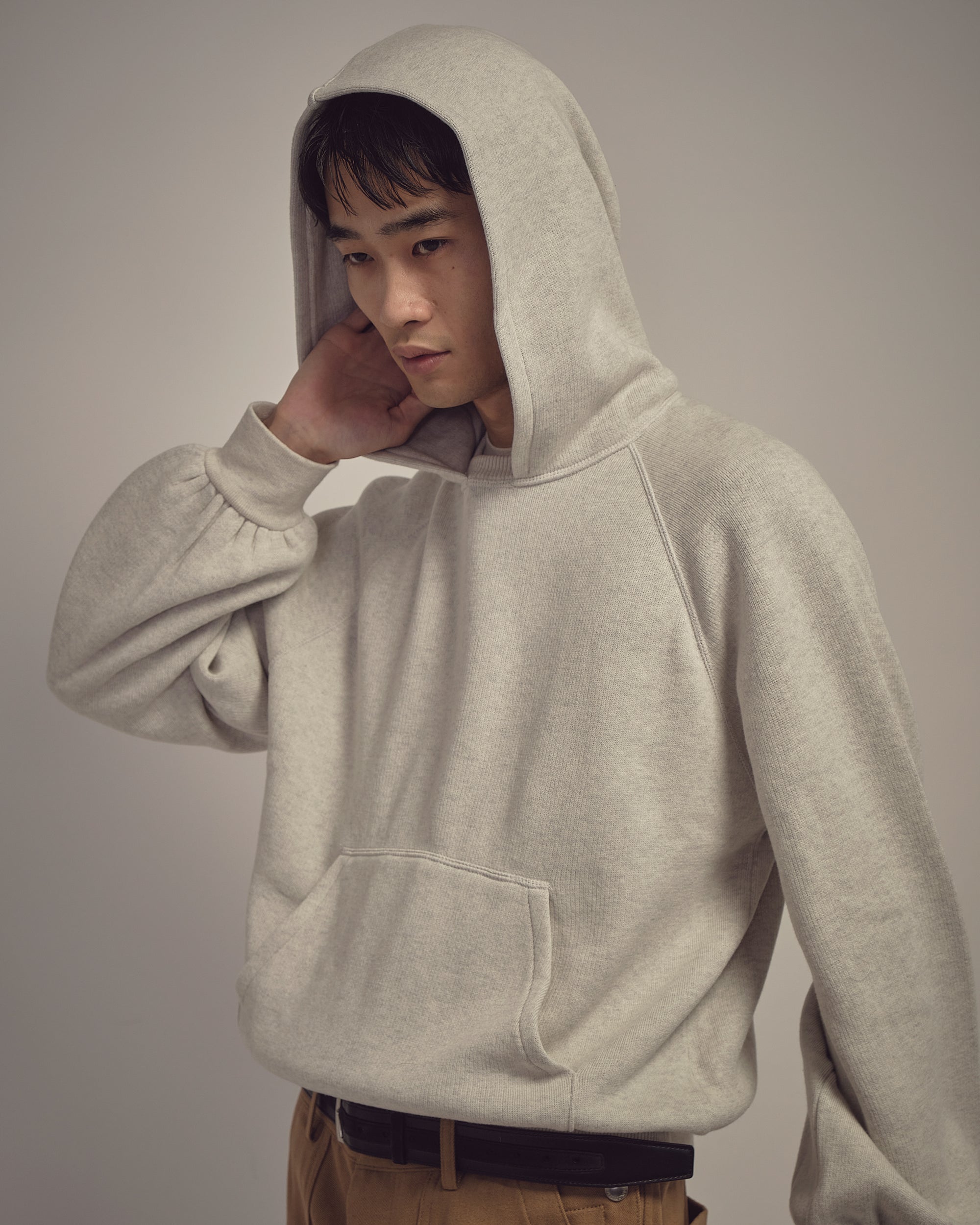 HOODED KNIT SWEATER