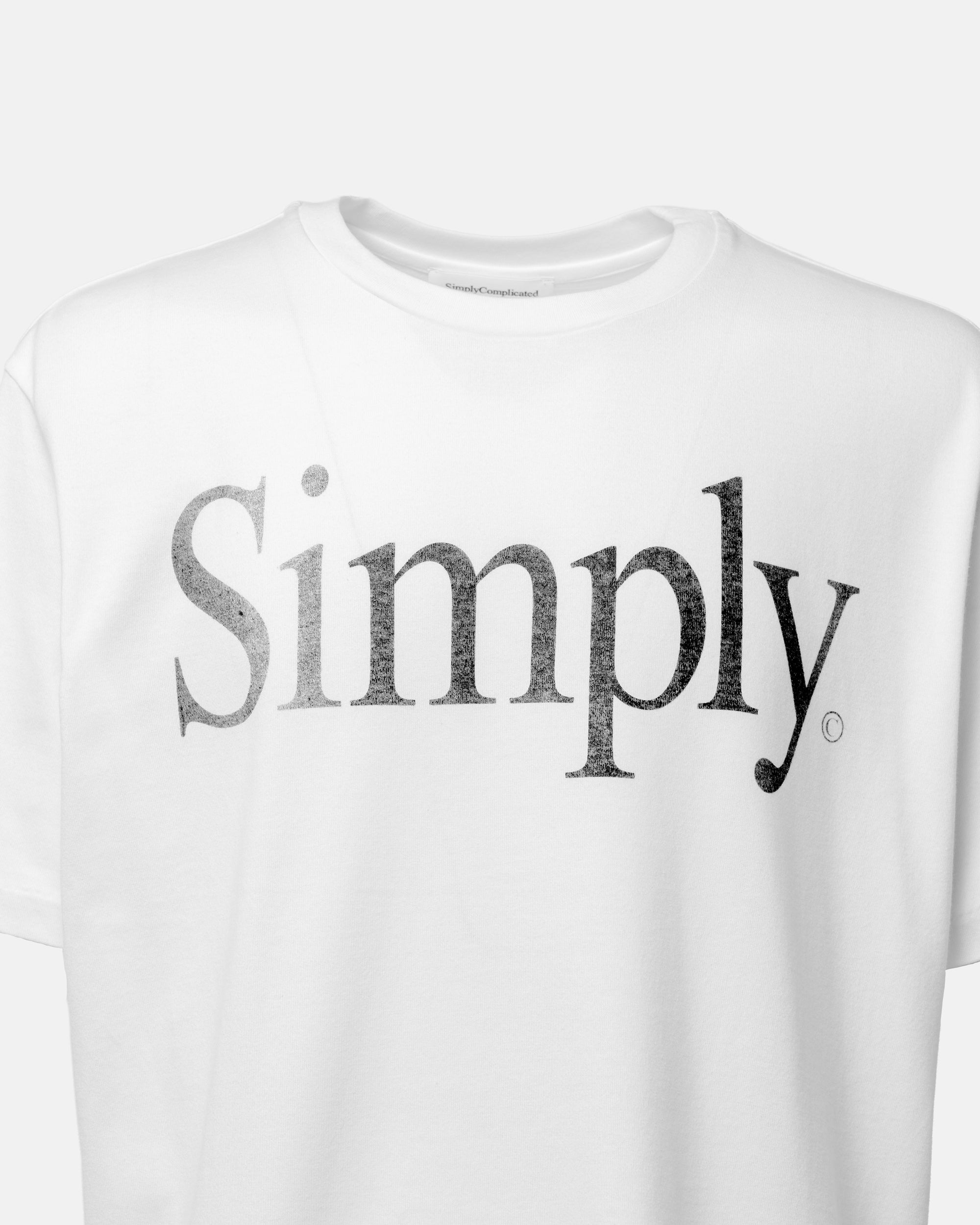 Simply©︎ TEE WHITE
