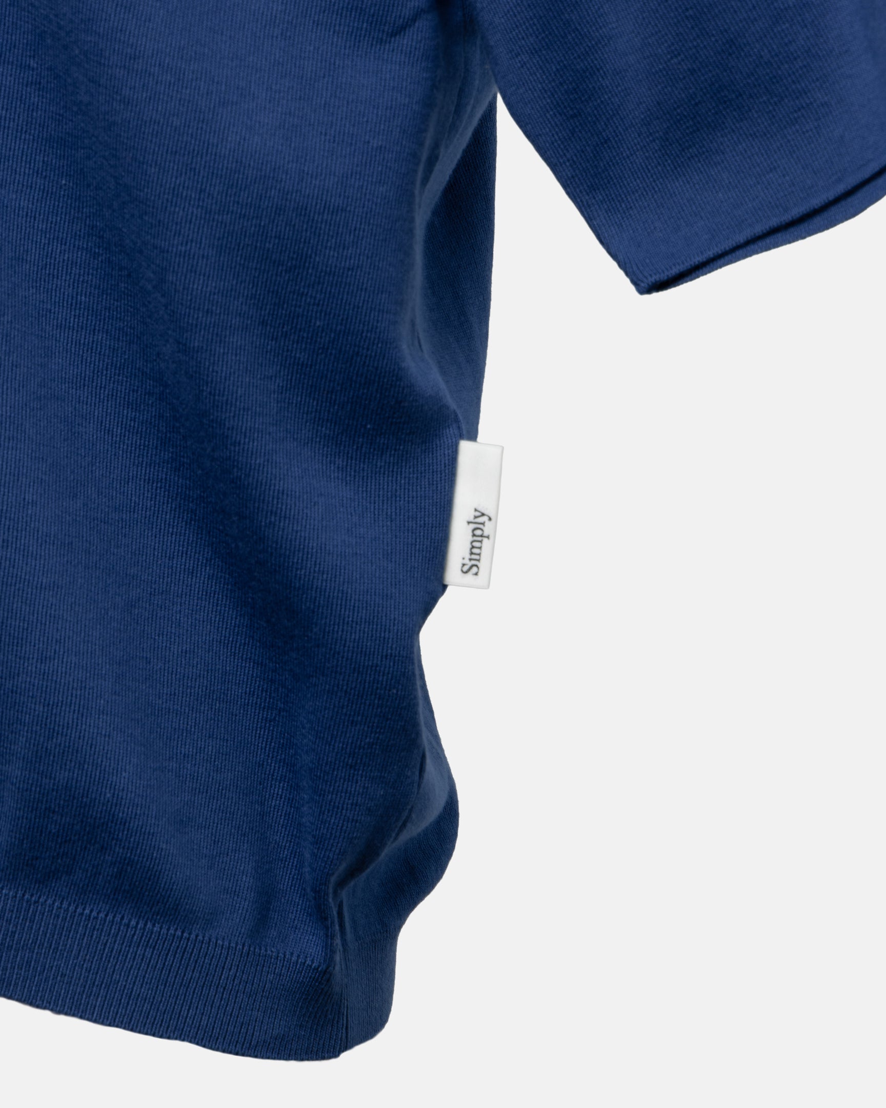 SPLIT S/S KNIT TEE NAVY – SimplyComplicated