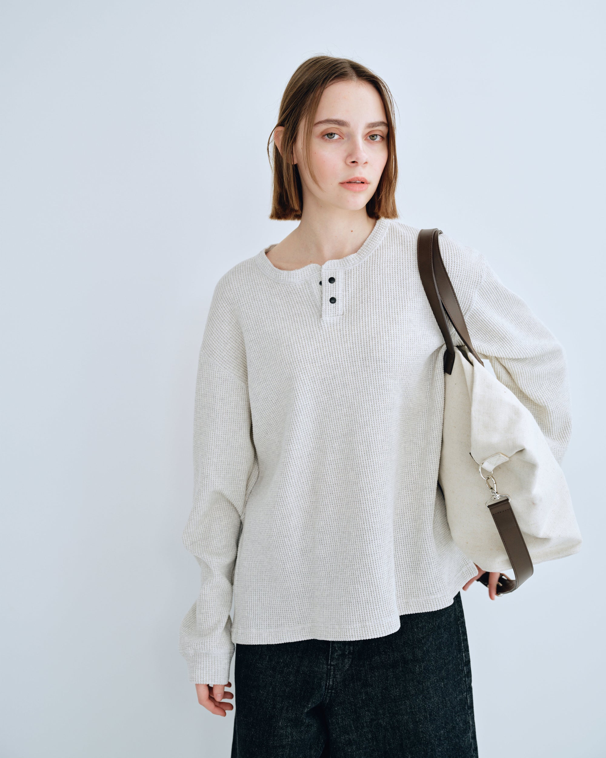 SNAP HENRY L/S TEE OATMEAL