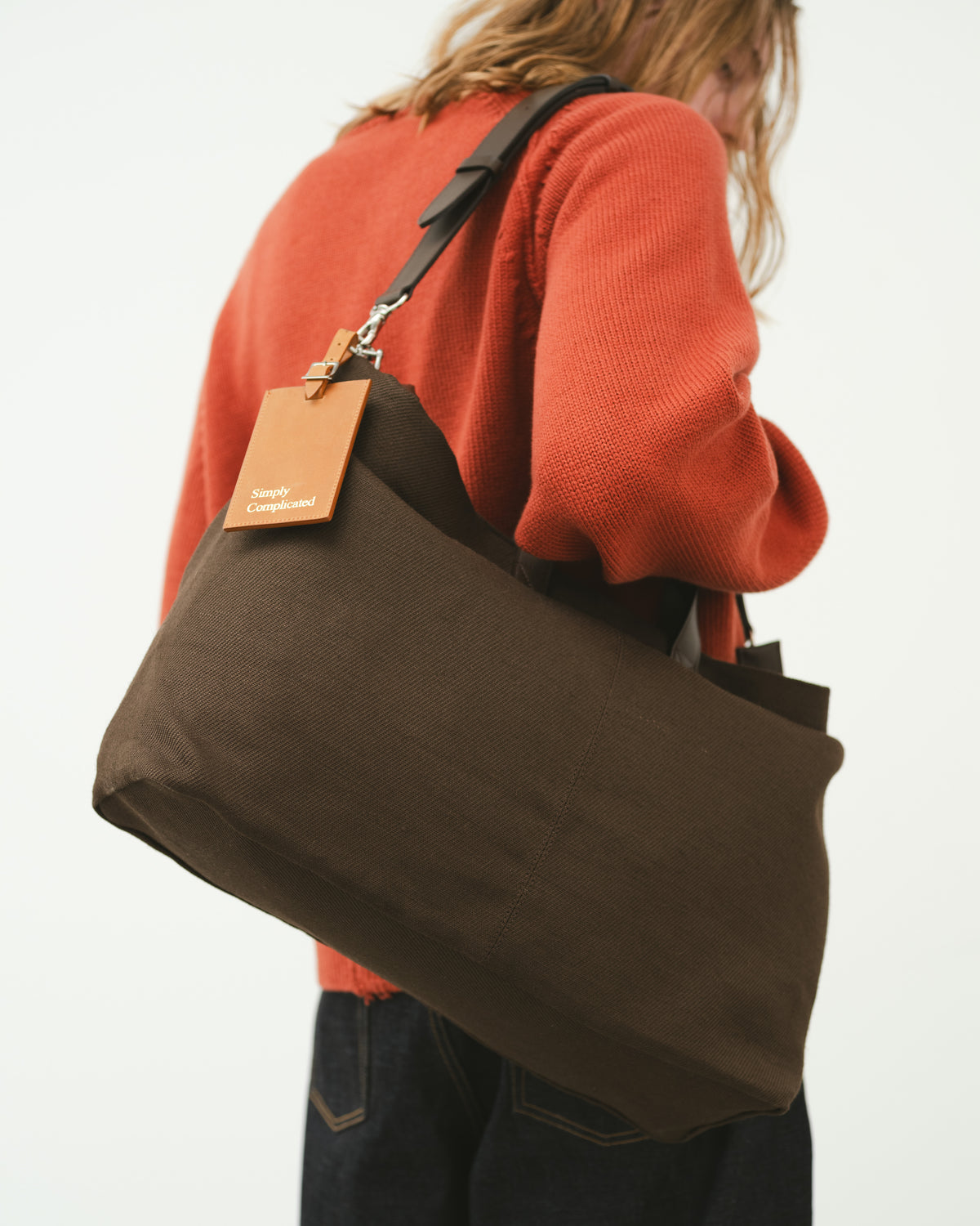 TRAVELER LEATHER TAG CAMEL