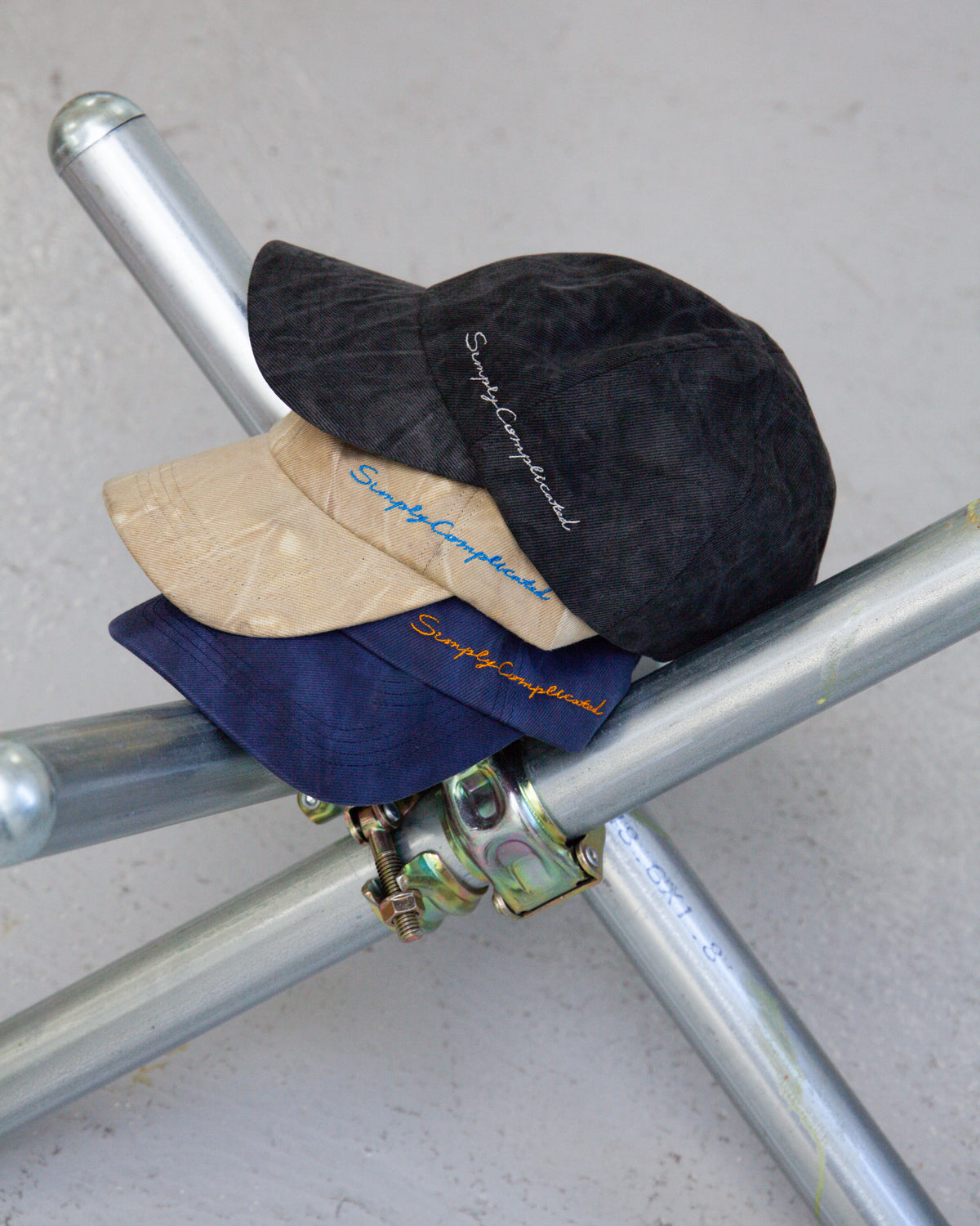 RESORT LOGO CAP BLACK