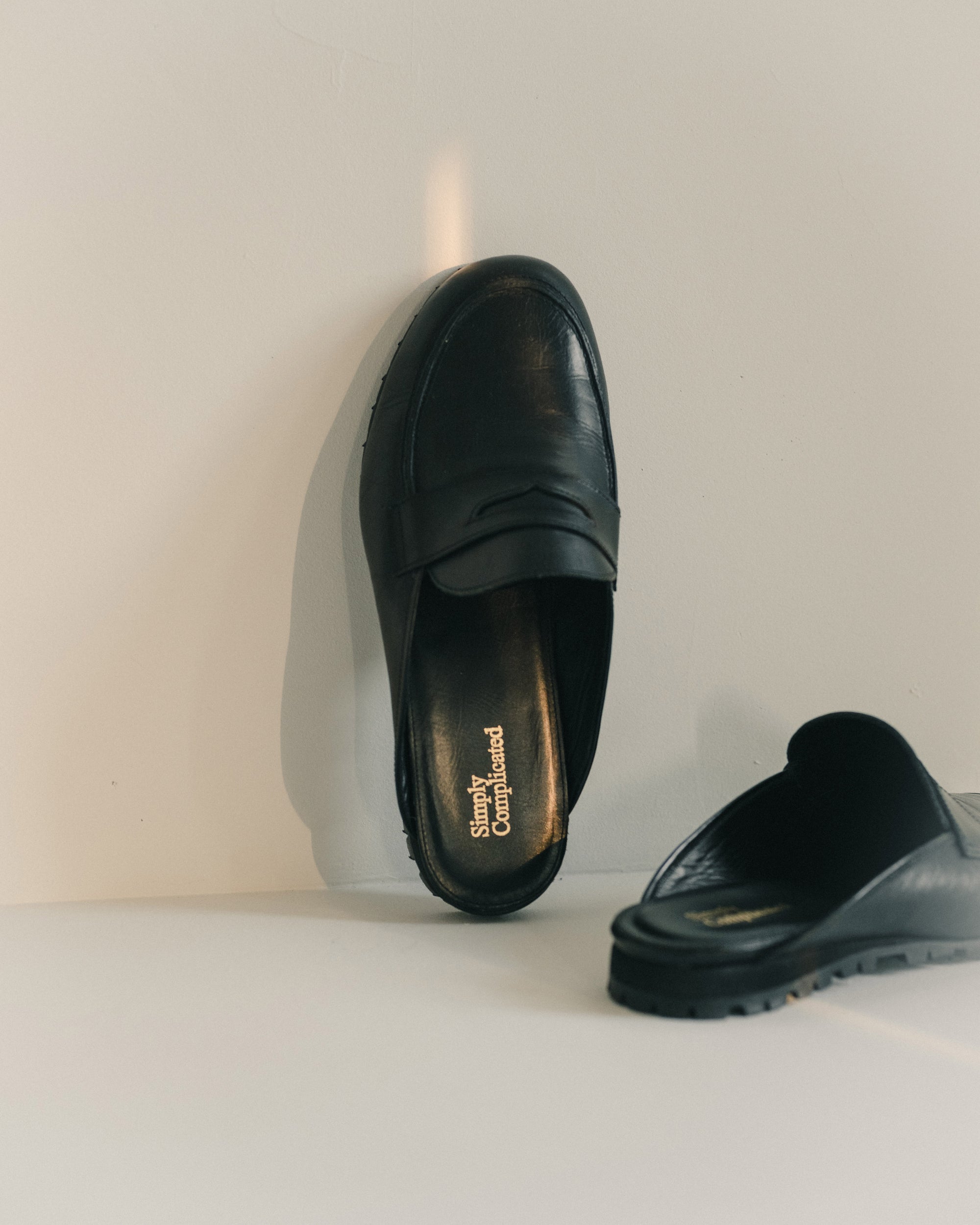 LOAFER MULE BLACK
