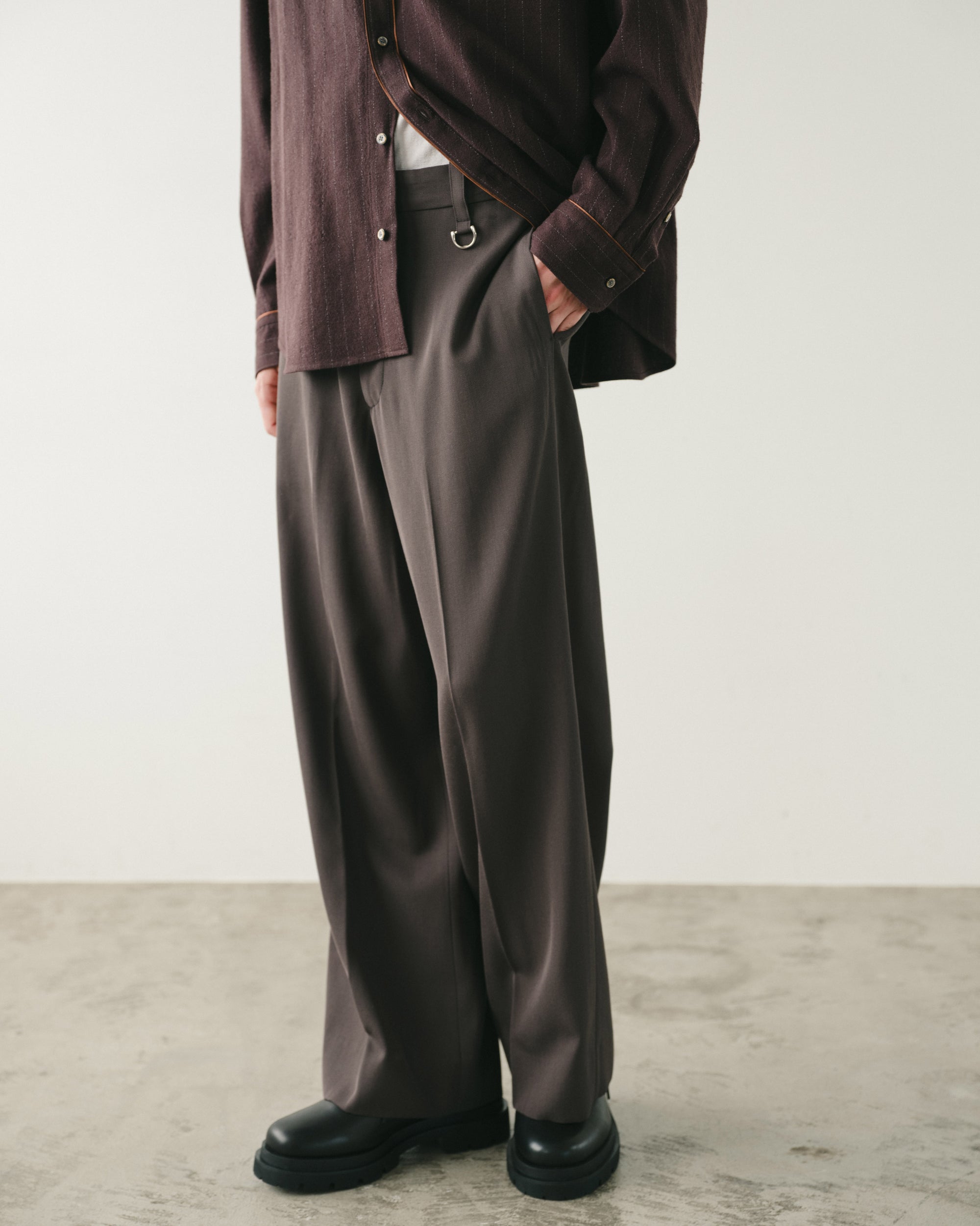 EVERYDAY VIRGIN WOOL TROUSERS CHARCOAL