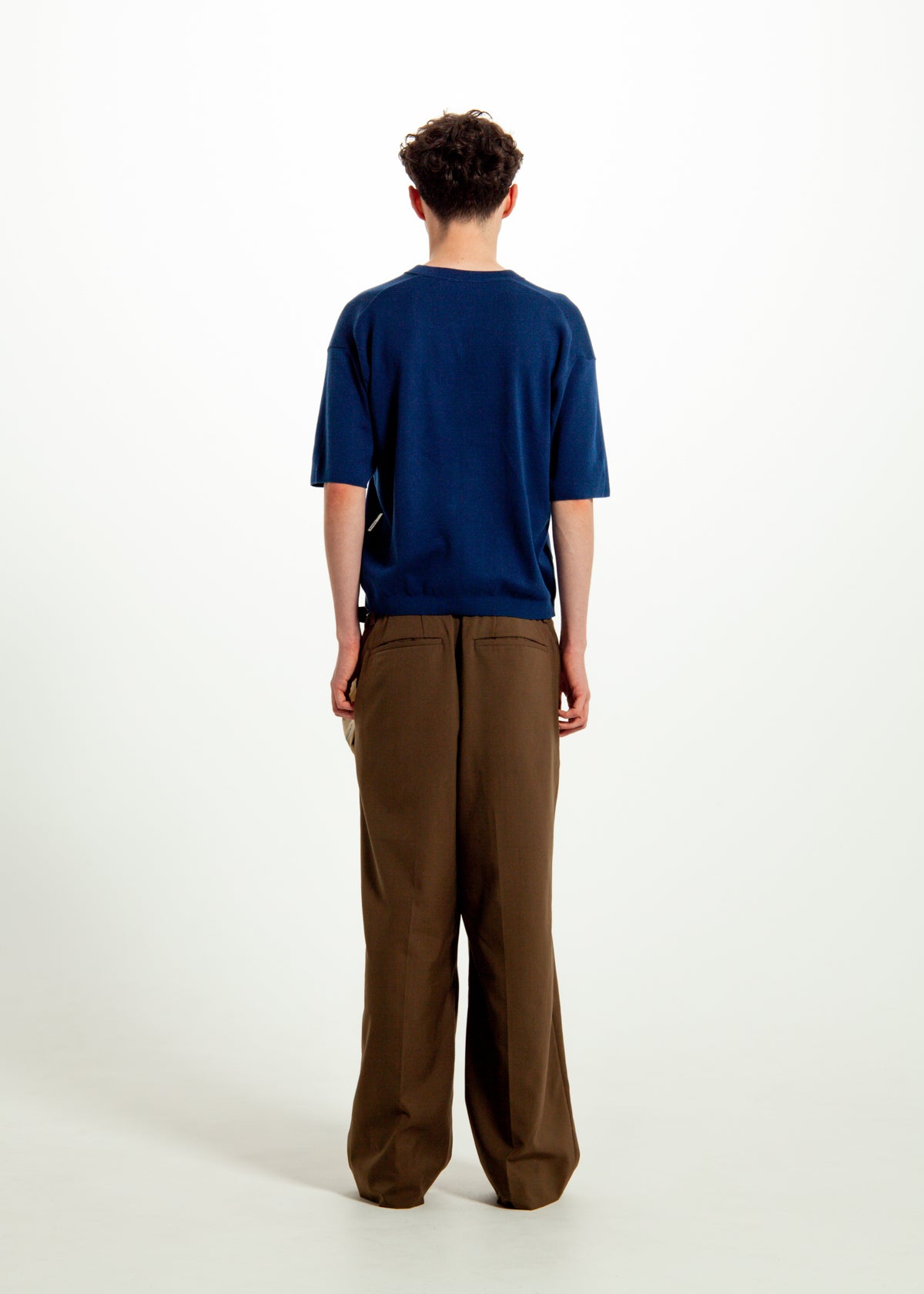 SPLIT S/S KNIT TEE NAVY – SimplyComplicated